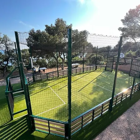 Mobil-home Domaine 4 Etoiles De L'ile D'or Vue Pour 4 Personnes *